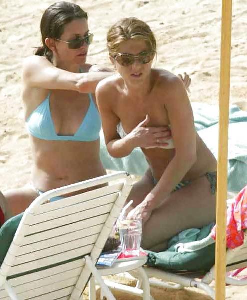 25P Best Of Jennifer Aniston