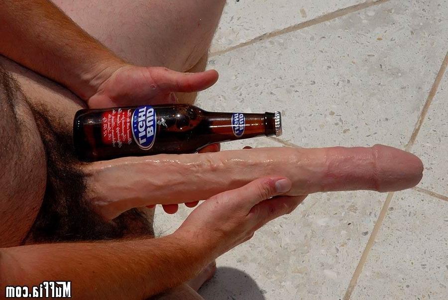 16P tiny pussy split open  by a huge cock