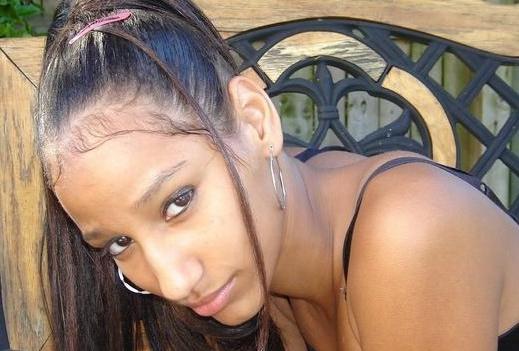 15P Naughty and hot selfpics taken by an amateur ebony chick