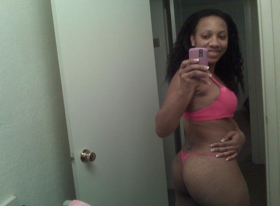 15P Naughty and hot selfpics taken by an amateur ebony chick