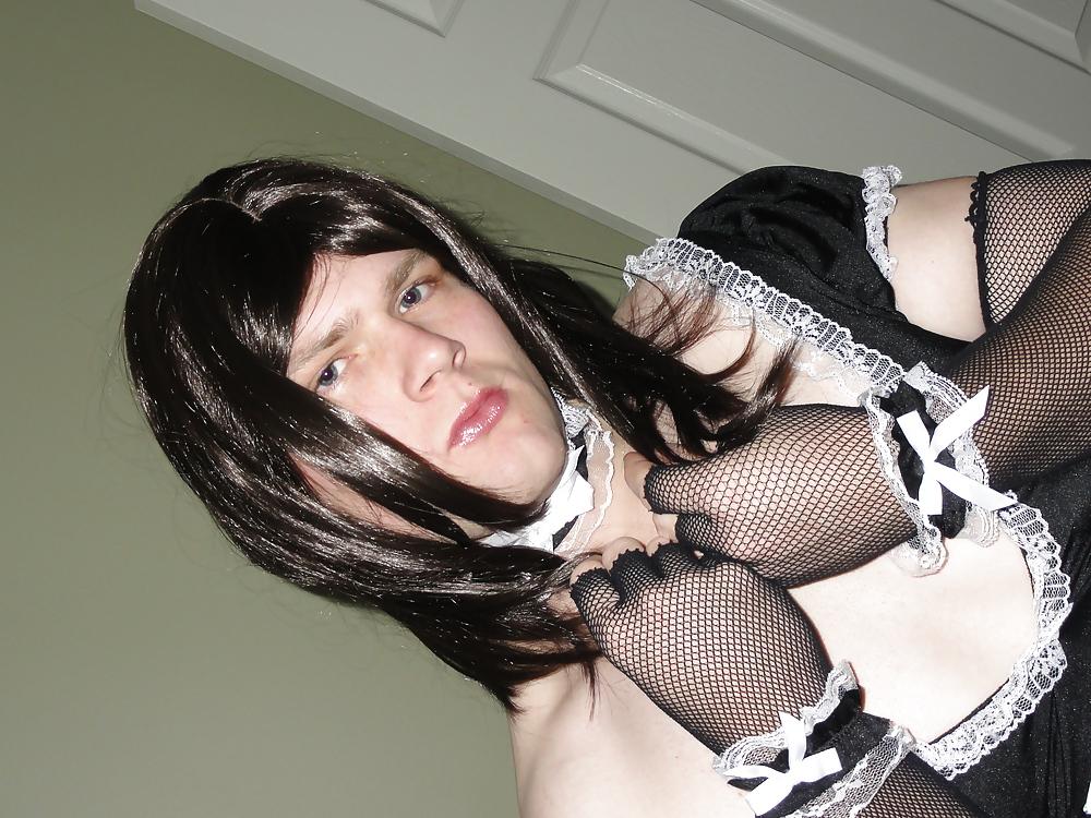 16P Sissy ashley