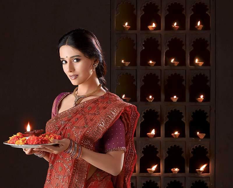 25P Indian slim n sexy  amrita rao.