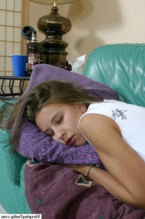 16P sleeping brunette teen get ass licked