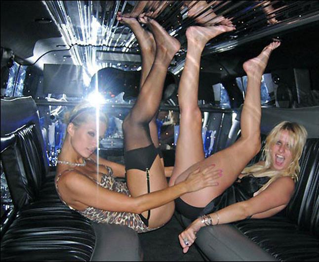 16P Paris Hilton with sister in lingerie have sex paparazzi pics