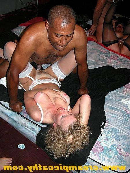 20P Blonde hottie loves gangbang hardcocks