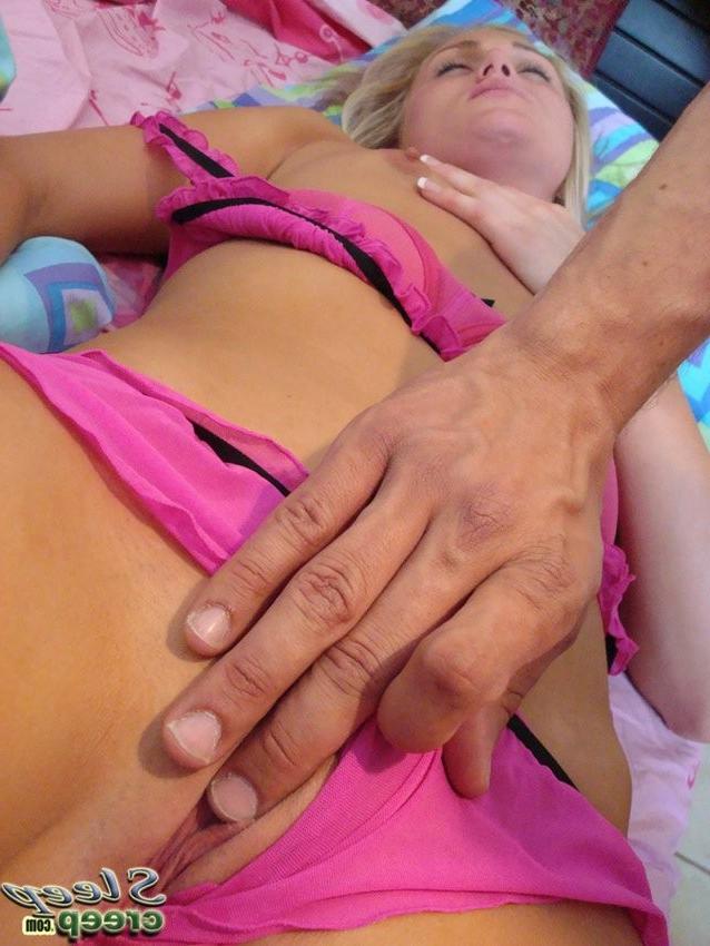 16P Gallery of sleep creep Featuring Ruby Ryder
