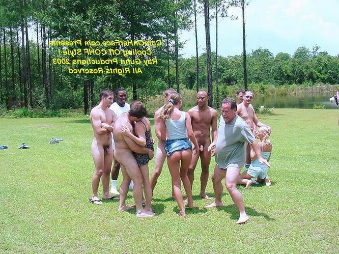 16P Outdoor gangbang and cumshot action