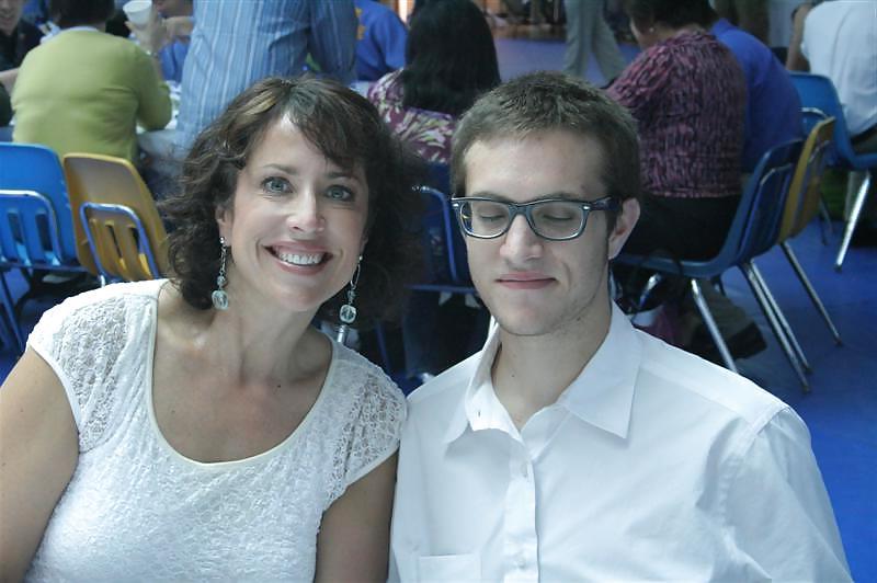 25P Real mom son's friend couple