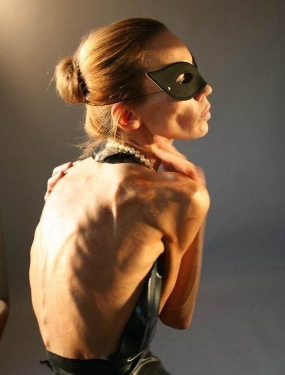 15P very skinny girls showing off their goodies