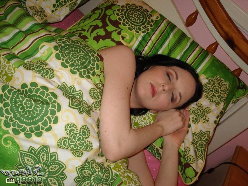 16P pretty brunette teen gets banged while sleeping