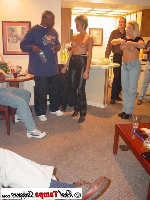 12P Another gangbang for Tracy