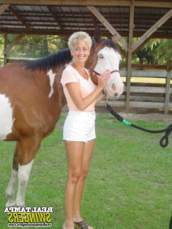 15P Tracy Naked On A Horse