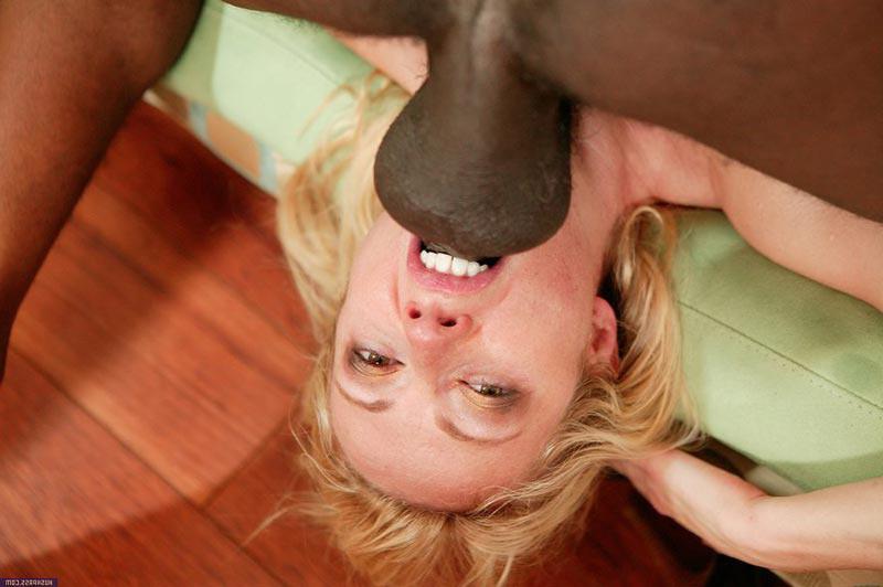 15P Hot blonde babes fucking hard at interracial gangbang