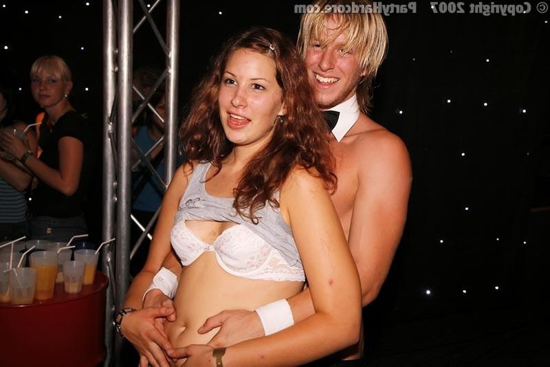 15P Amateur babes interracial reverse gangbang w/ strong black
