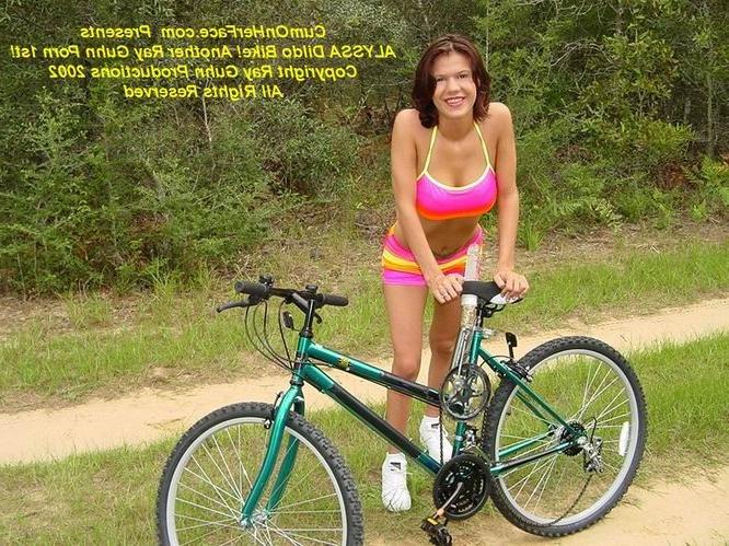 16P Outdoor gangbang and cumshot