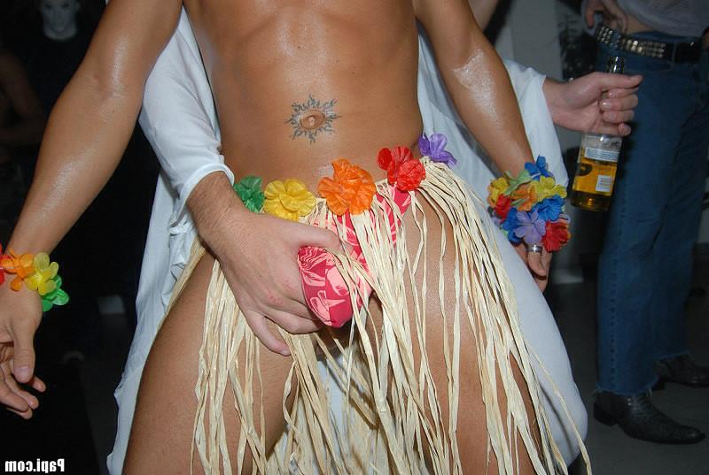 12P Chk out these hot gay papis gang bang action this holloween party is off da chai