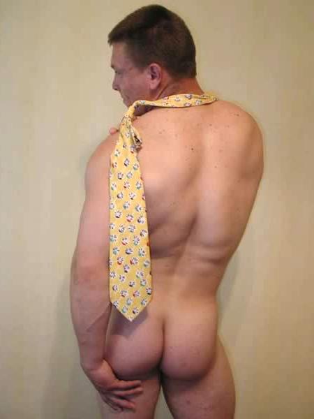 13P Muscular hunk with a huge cock