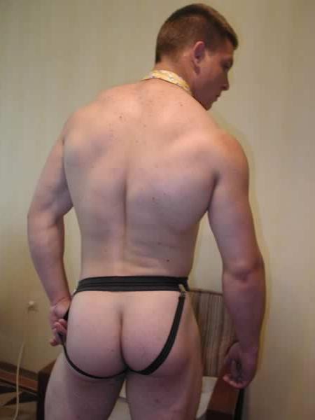13P Amateur hunk with a huge cock