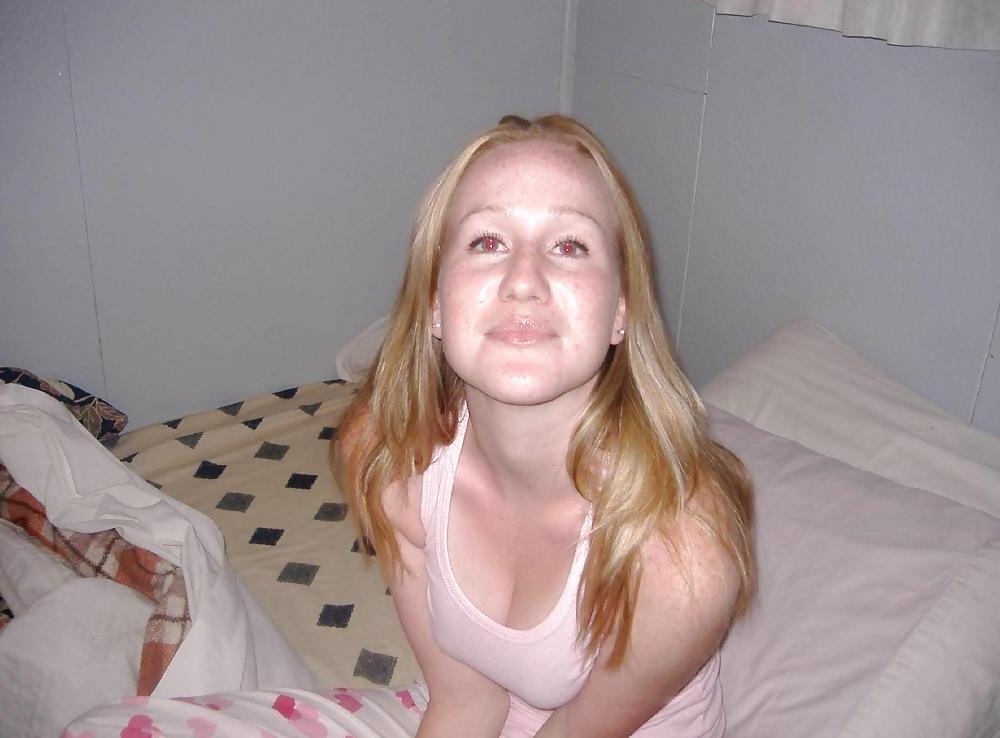 25P HORNY SISTER