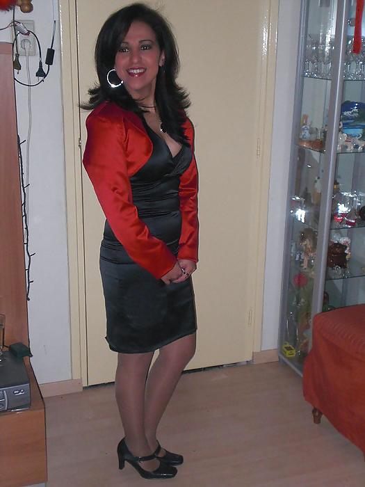 25P Turkish slut mom and friend dirty comments please
