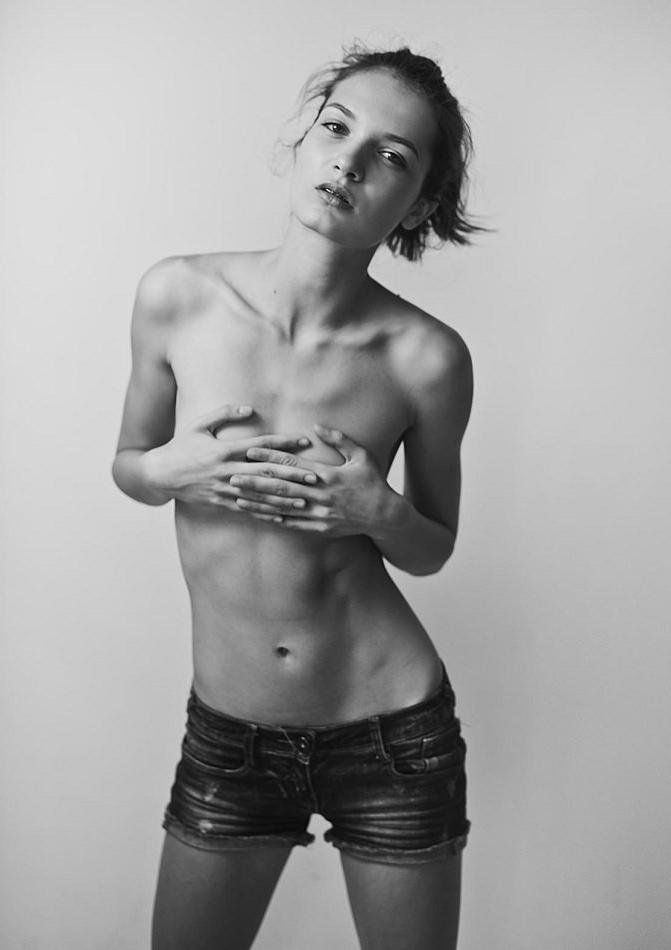 15P very skinny girls with small boobs