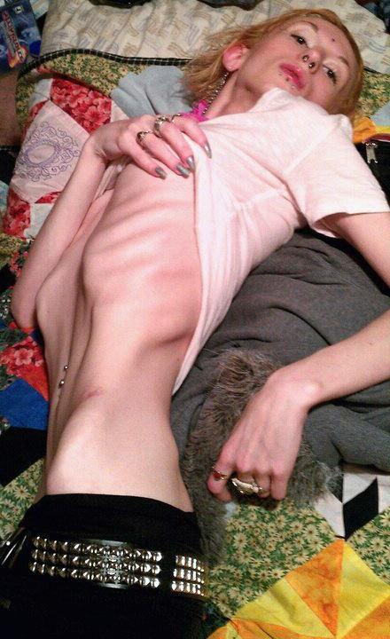 15P Ultra hot super skinny nude girls
