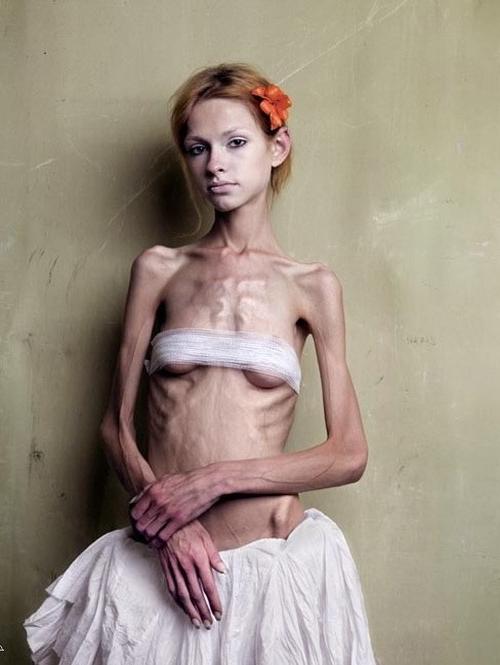 16P very skinny amateur girls poser