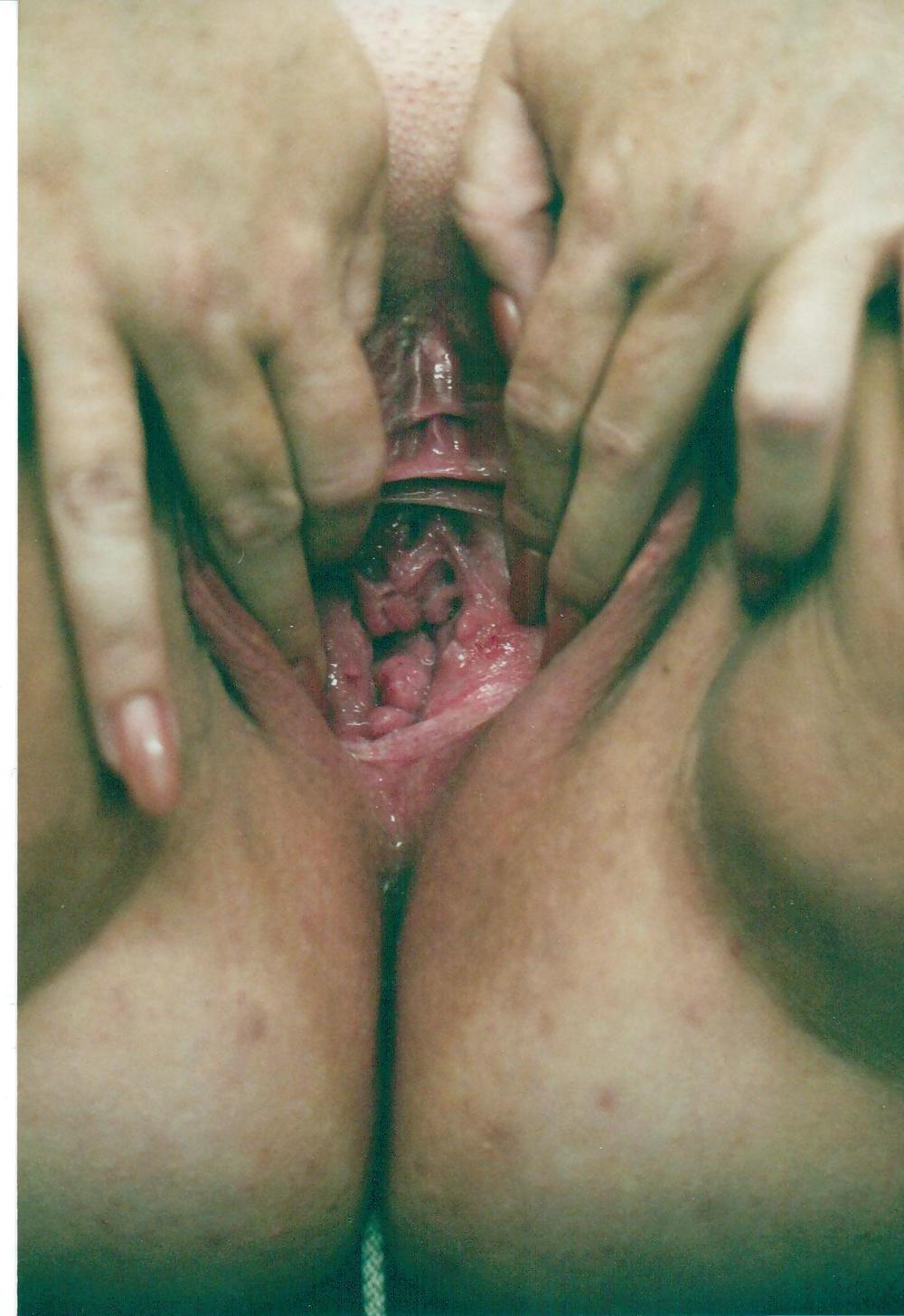 5P My slave's leaking and pulled open cunt - 1