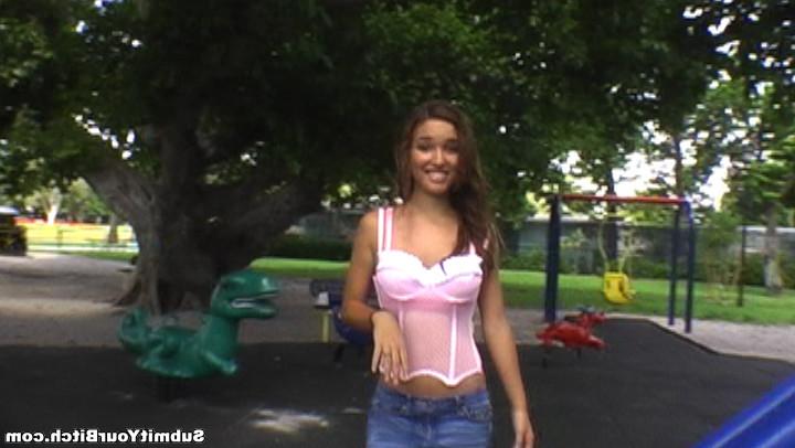 15P Hottest Blowjob this skank ever gave me ;