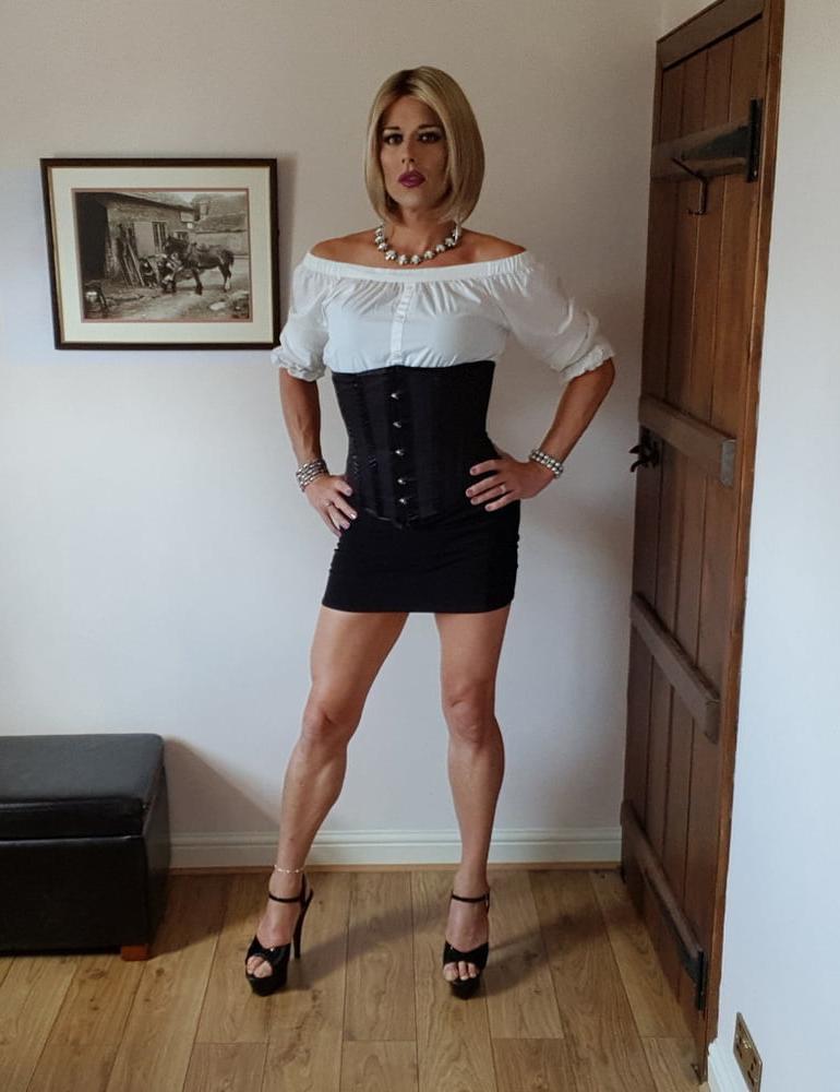 25P Geile Sissy Schweine