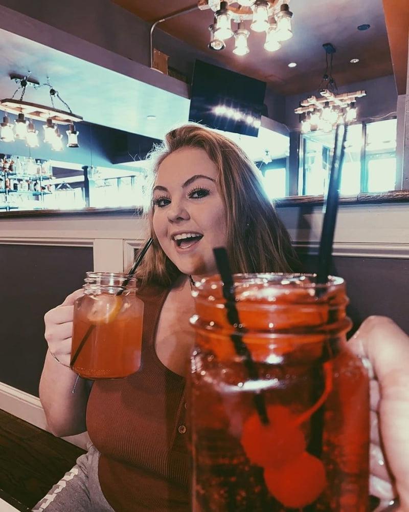 25P Huge tits TikTok Thot