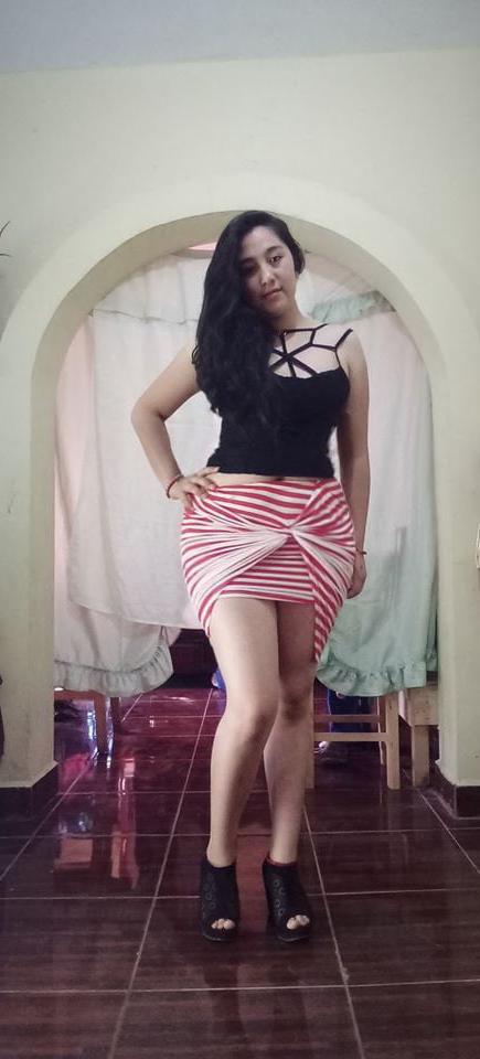 8P Mini skirt Teen
