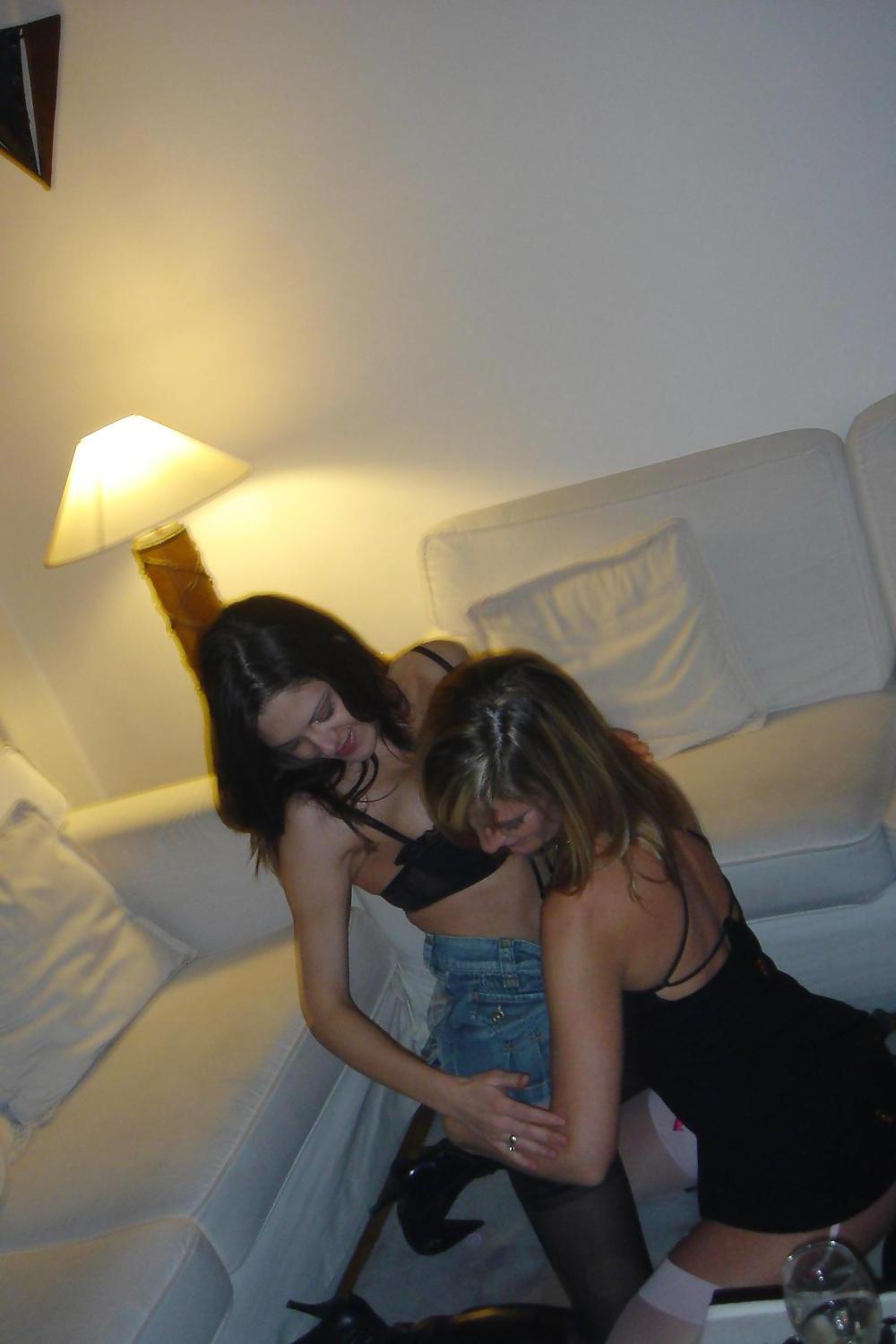 22P Hot french wife with friend 