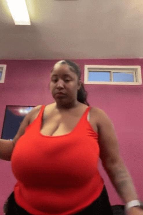 25P Huge Boobs During Covid-19