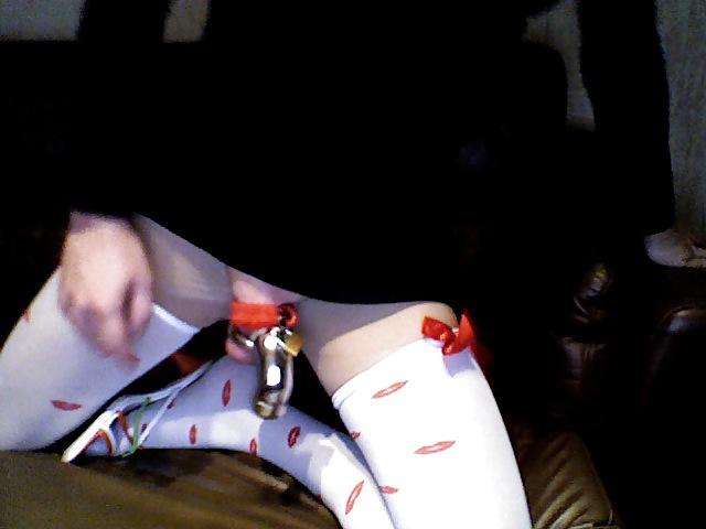 7P Chastity sissy on poppers