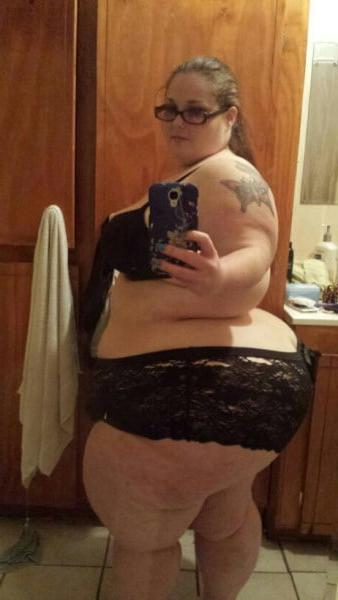 25P Ssbbw huge panties trobing desire