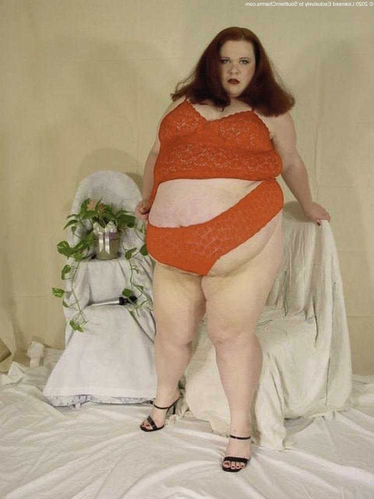 25P Ssbbw huge panties trobing desire