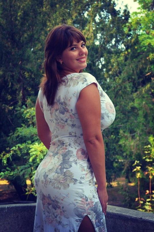 25P Ukranian Milf Xenia-Ultimate Huge Tits Collection