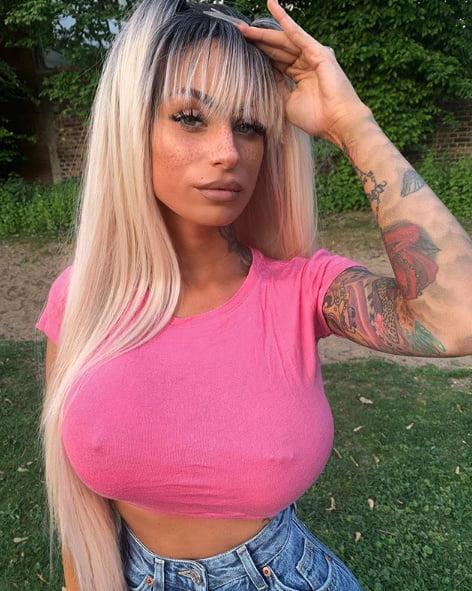 22P SEXY DOLLS with HUGE BOOBS