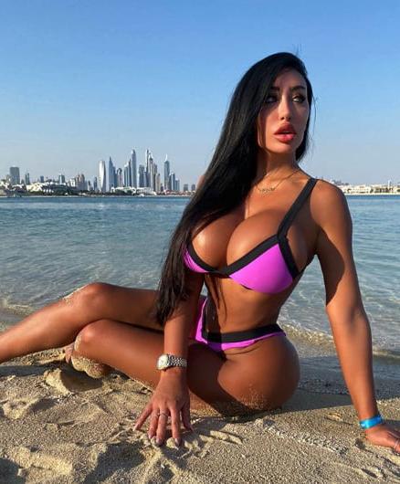 22P SEXY DOLLS with HUGE BOOBS