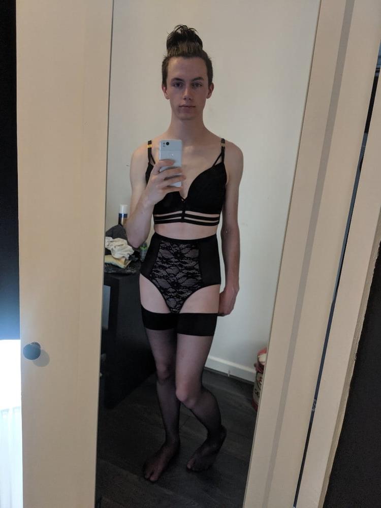 25P Sissy Leah Mae
