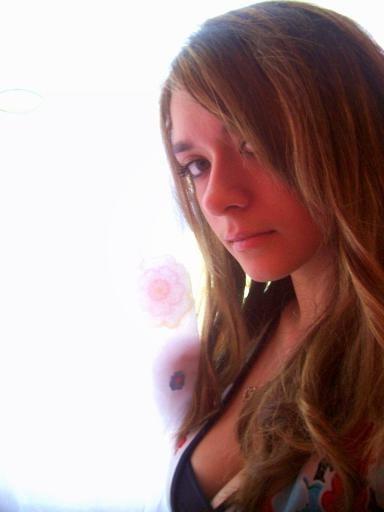 25P Teen with huge tits !