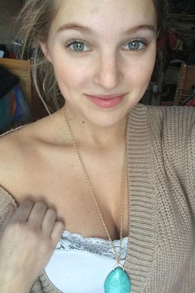 10P My Slutty Teen Slave