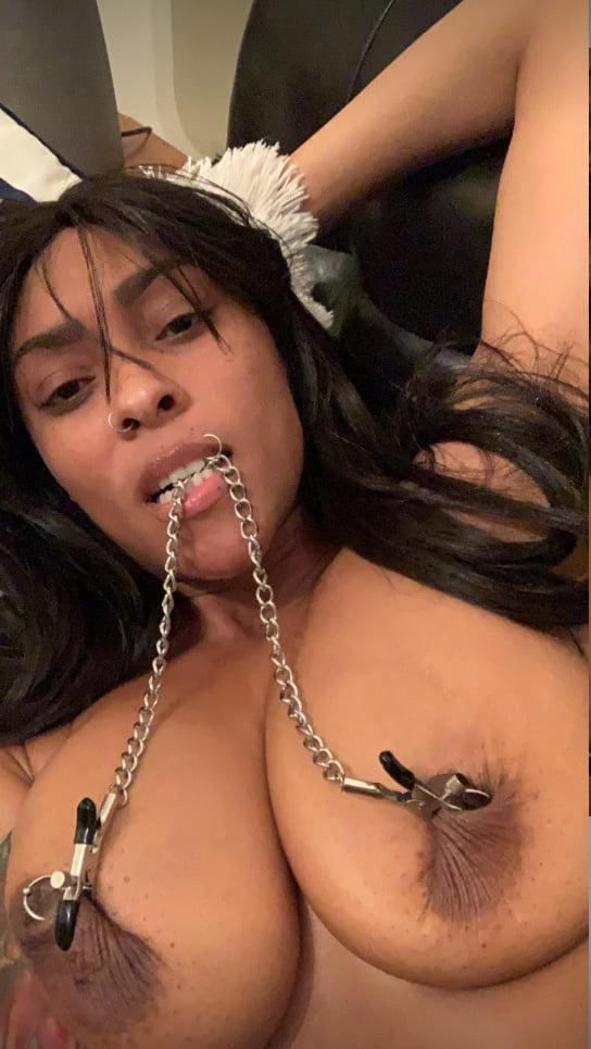12P Huge tits