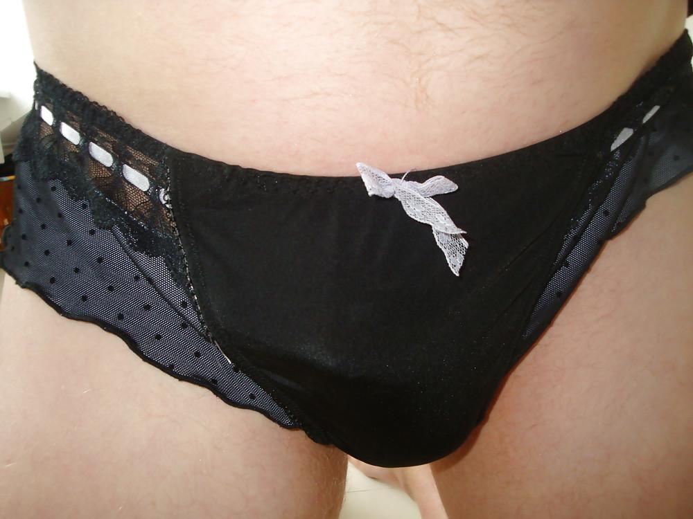 25P Nice Big Sissy Cock