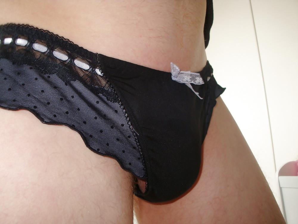 25P Nice Big Sissy Cock