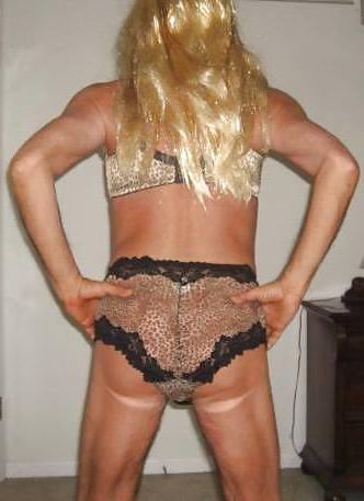 11P Sissy Goes Blonde