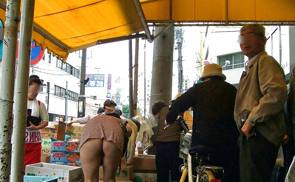 25P Debaixo da saia 23 - Under the skirt 23