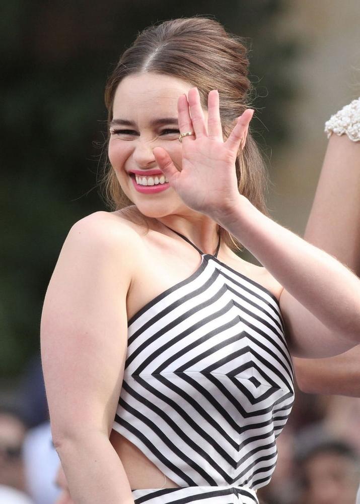 25P Emilia Clarke - from fatty to slim slut