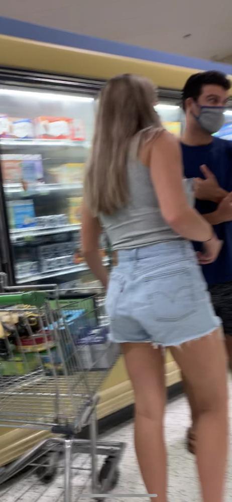 25P Covid Grocery Store huge tits, teen, ass
